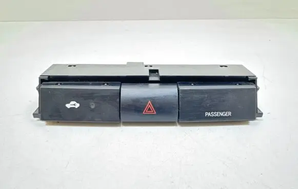 Toyota Corolla Verso AR10 Hazard light switch 153965