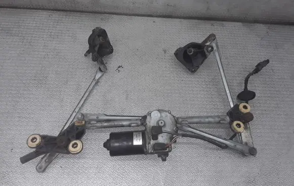Chrysler Voyager Front wiper linkage and motor D2182170417 24002763