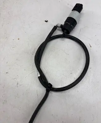 Mercedes-Benz GLC X253 C253 Windscreen/windshield washer pump A2058660100 HS1278GD