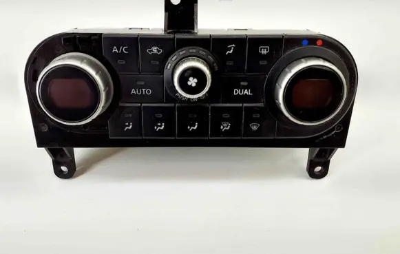 Nissan Qashqai Interior fan control switch 27500BR47B