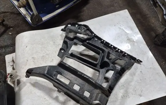BMW M3 G80 Rear bumper mounting bracket 8069446 15857711 51128069446