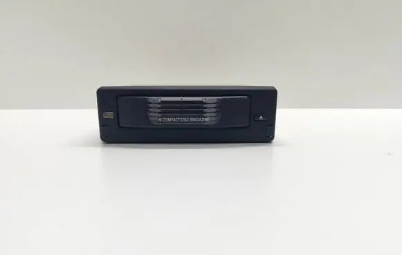 BMW 5 E60 E61 CD/DVD changer 9131850 913185002 65129131850