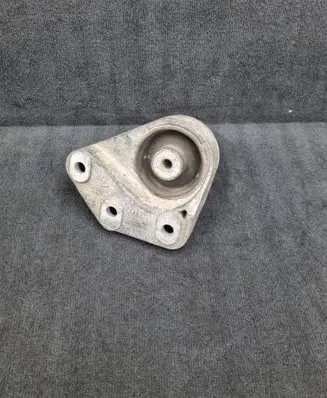 Audi A8 S8 D2 4D Rear differential mounting bracket 4D0599133D