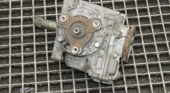 Audi TT Mk1 Gearbox transfer box case 02M409053A