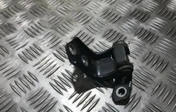 Mazda 2 Front door upper hinge