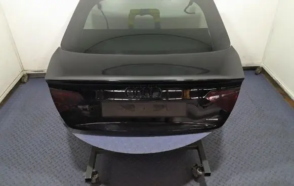 Audi A5 8T 8F Tailgate/trunk/boot lid 