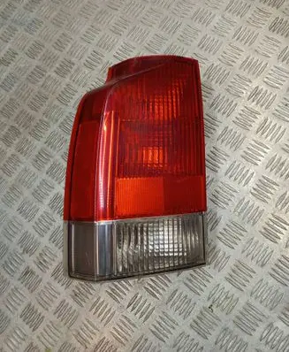 Volvo V70 Rear/tail lights 9154497 9154501
