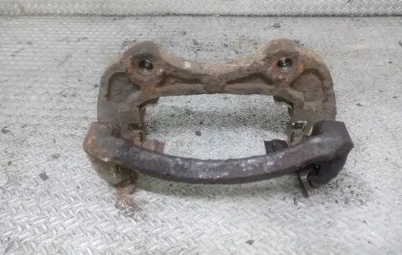 Nissan Tiida C11 Front Brake Caliper Pad/Carrier 