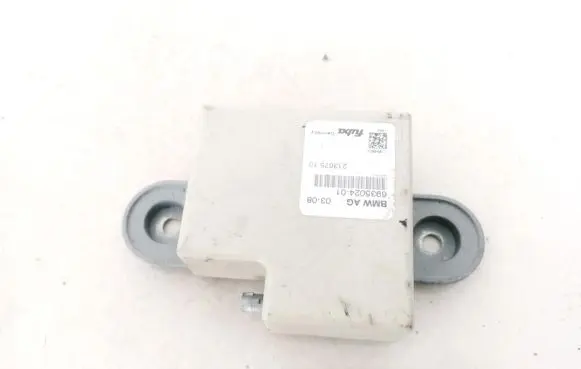 Antenna control unit