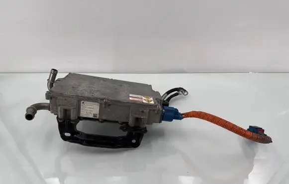 Tesla Model S Voltage converter inverter DAP2500ABA 102866500B A13L0002494