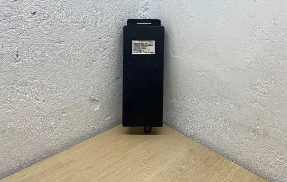 BMW 3 E46 Phone control unit/module 84216916565 SYN8573D 020193