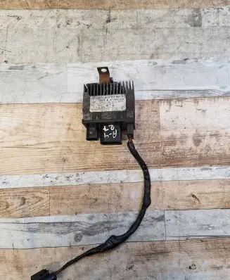 Audi A4 S4 B7 8E 8H Coolant fan relay 8E0959501P 898092000