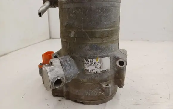 Porsche Cayenne (9Y0 9Y3) Air conditioning (A/C) compressor (pump) 4G0816797C