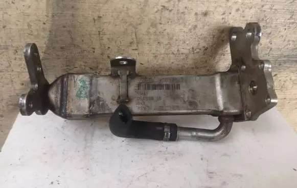 Volvo S60 EGR valve cooler 30637142