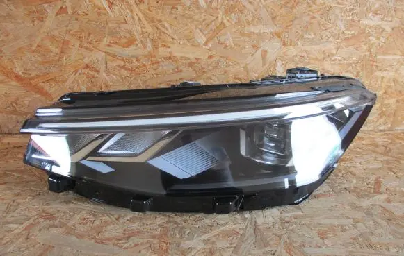 Volkswagen PASSAT B8 Headlights/headlamps set 3J1941005
