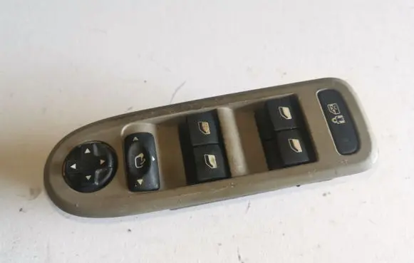 Citroen C5 Electric window control switch 96660258ZW