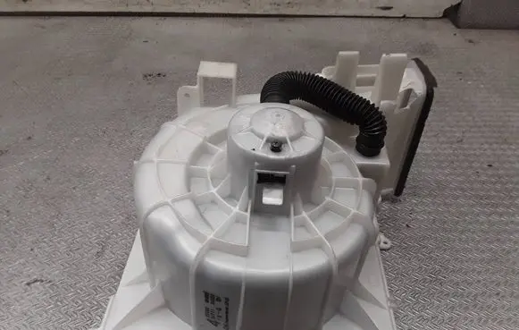 Nissan X-Trail T30 Heater fan/blower 272009H600