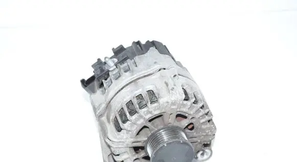 BMW 5 F10 F11 Generator/alternator 8570672 12318570672 8570673