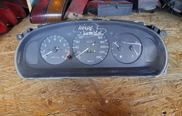 Mazda Xedos 6 Speedometer (instrument cluster) CA09A 2D15