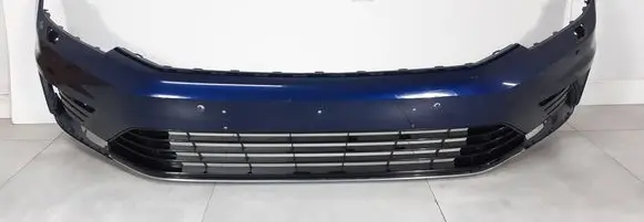 Volkswagen PASSAT B8 Front bumper 3G0807221B