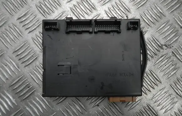 Mercedes-Benz ML W163 Comfort/convenience module A1635452332