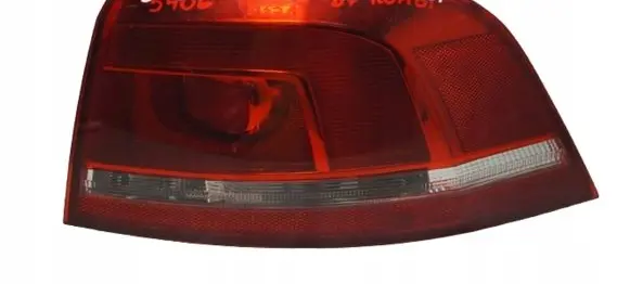 Volkswagen PASSAT B7 Rear/tail lights 3AF945096C
