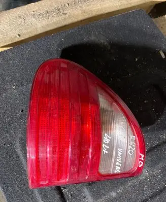 Mercedes-Benz E W210 Rear/tail lights A2108204764