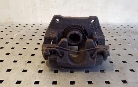 Volvo XC90 Rear brake caliper 30639525