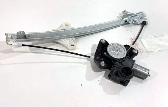 Toyota Yaris Front door window regulator with motor 85720K0020