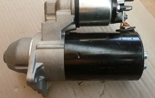 Opel Adam Starter motor 0001137006T