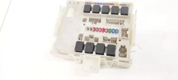 Nissan Pathfinder R51 Fuse box set 284B6EB300