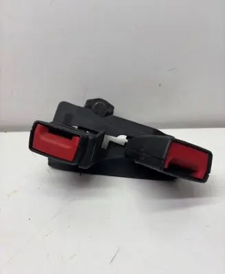 Audi A4 S4 B8 8K Middle seatbelt buckle (rear) 8K0857797 608462400