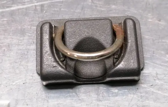 Mercedes-Benz E W211 Tie down hook / loop A2118490179