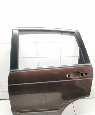 Honda CR-V Rear door
