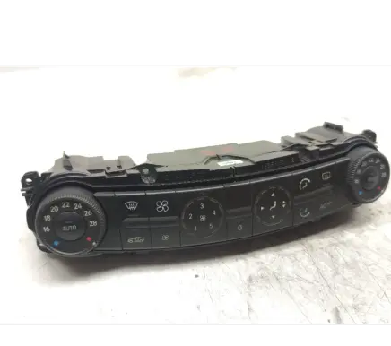 Mercedes-Benz E W211 Climate control unit 2118300085 00073302