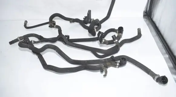 BMW i3 Engine coolant pipe/hose 7637024 7636409 7636952