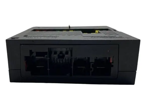 BMW 7 E65 E66 Fuse module 7510638 113943671 13943701