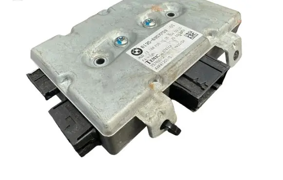 BMW 5 E60 E61 Door control unit/module 6957759 75789012 AAR4120115