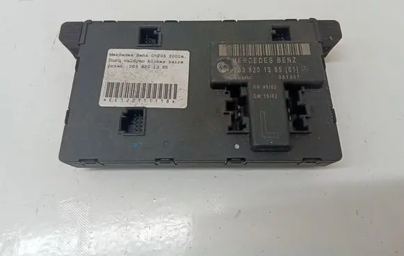 Mercedes-Benz C W203 Door control unit/module 2038201385
