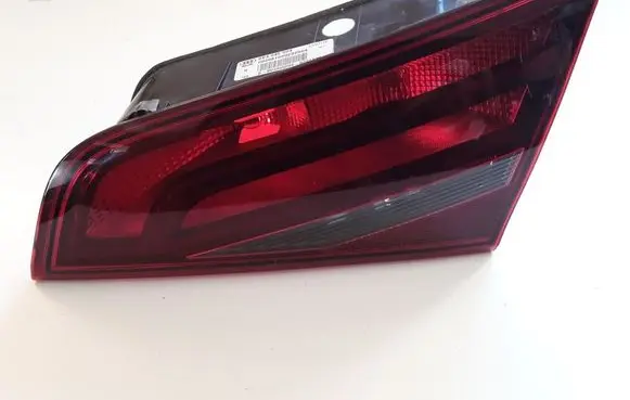 Audi A3 S3 8V Tailgate rear/tail lights 8V4945094