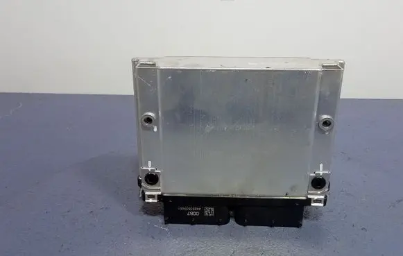 Hyundai i30 Engine control unit/module ECU 9001300087KE