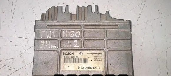 Renault Twingo I Engine control unit/module 441040460286