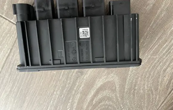 BMW 1 F40 Other devices 8661071