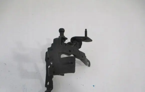 Renault Kadjar Fuel pump bracket 169108688R