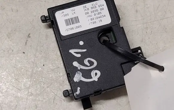 Volkswagen Caddy Steering angle sensor 1K0959654 00203500