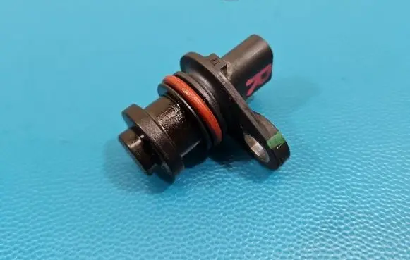 Opel Astra K Camshaft position sensor 12636947 IMPRK1569973