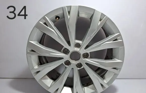 Volkswagen Tiguan Allspace R17 alloy rim 5NA601025