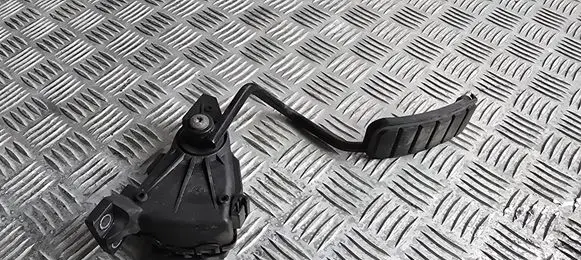 Renault Vel Satis Accelerator throttle pedal 8200004938