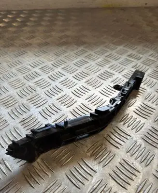 Toyota Yaris Cross Fender mounting bracket 525360D320