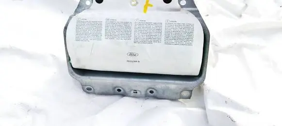 Passenger airbag